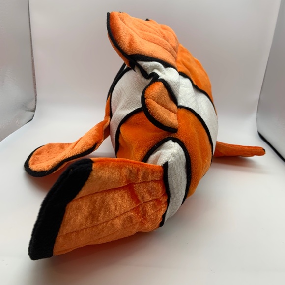 Disney Collection Finding Nemo 15" Plush Fish Stuffed Animal - Picture 4 of 10